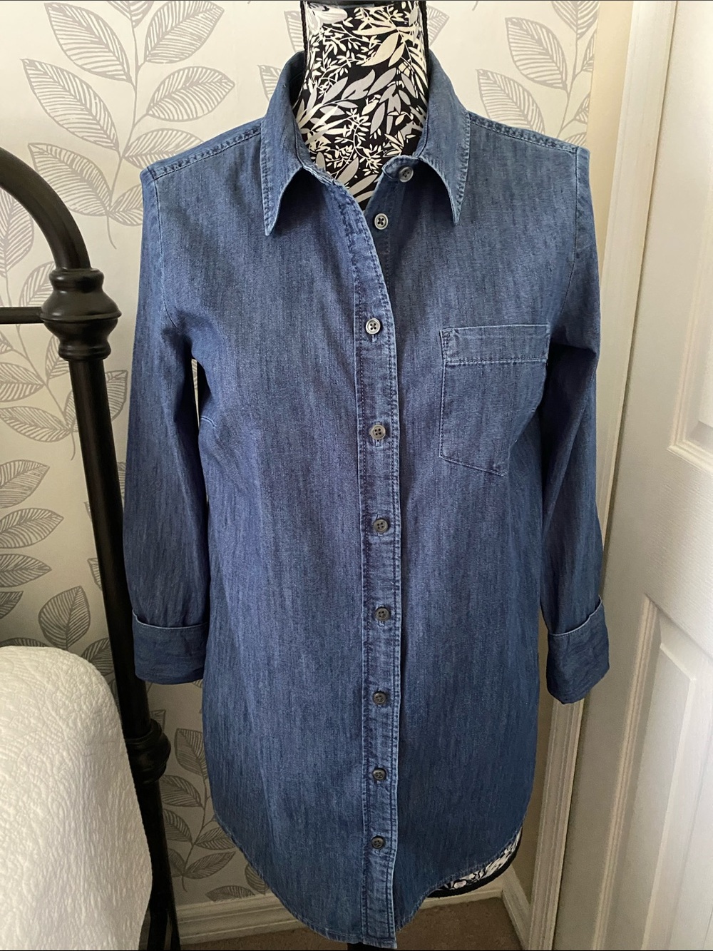 Women’s Talbots cotton denim button up tunic blouse size S